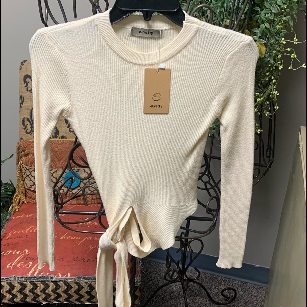 NWT Knotted Hem Rib-Knit Sweater